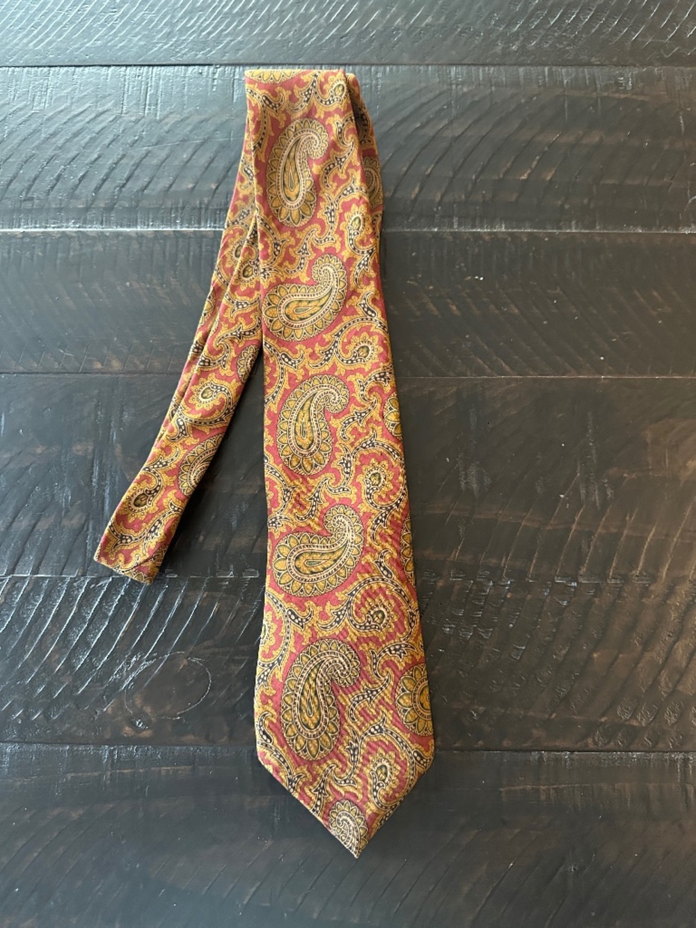 Coach 100% Italian Silk Neck Tie Paisley Medallion